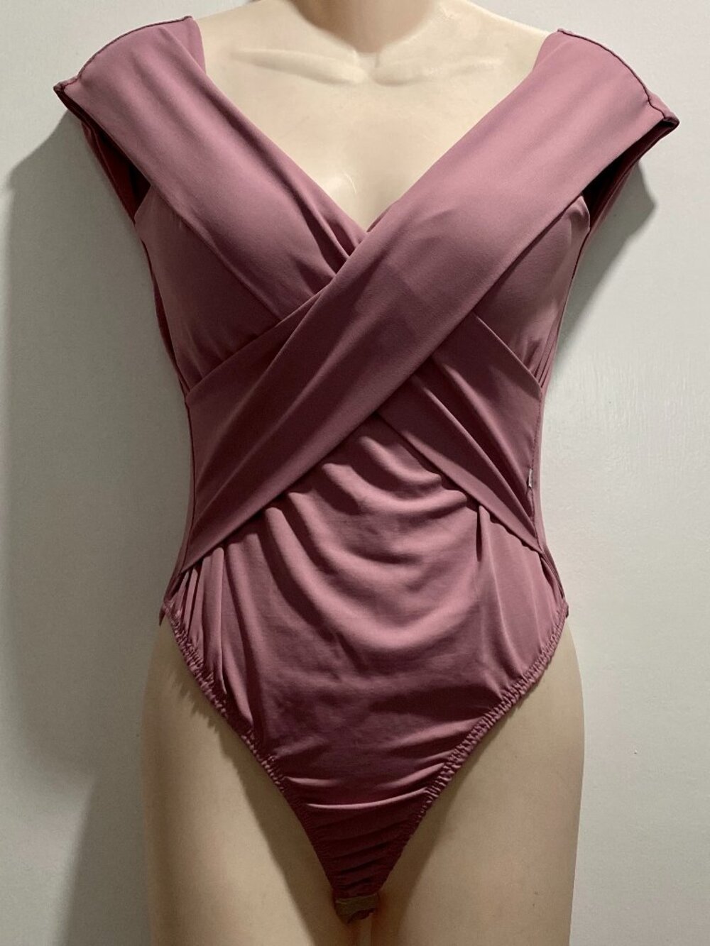 Vest Lima Brasil Pink Draped Off Shoulder Stretch Deep V-neck Basic Bodysuit 4